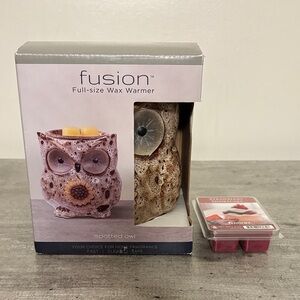 New Fusion Spotted Owl Full Size Wax Warmer With a New Max Melt.